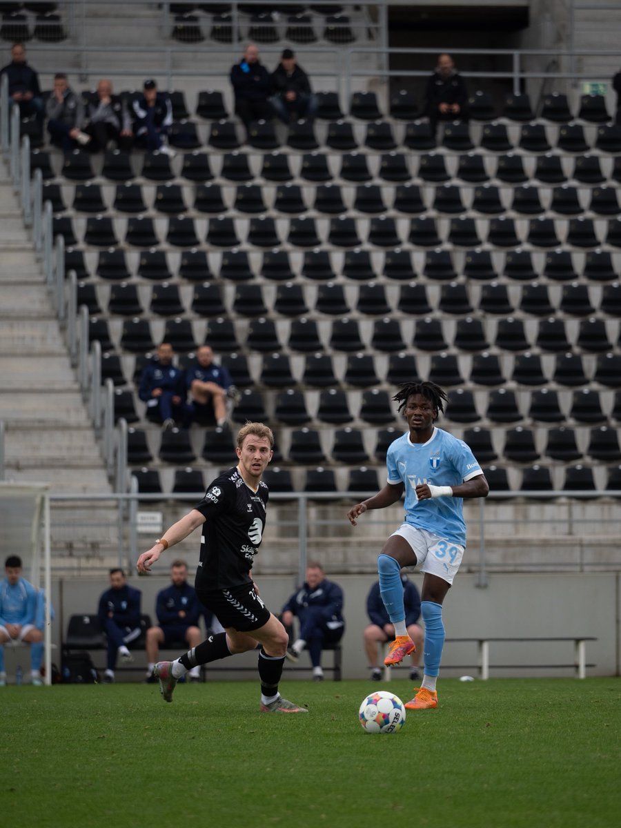 IsraelAnum4's tweet photo. Proud and thankful to make my first team debut for @Malmo_FF .A dream come true, but the journey doesn’t stop here. I’ll keep working, keep improving, and keep pushing for more.🩵🤍#malmö https://t.co/Tmaxqqhww6