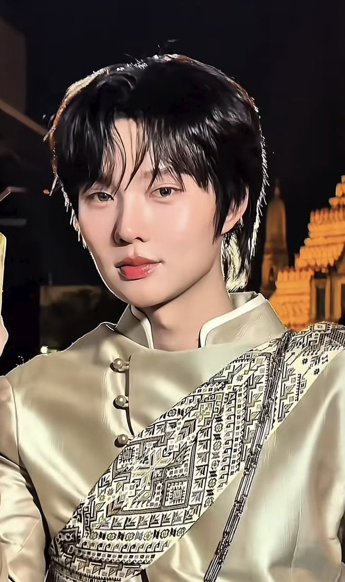 ทำไมสวยจัง😭😭😭😭😭😭😭