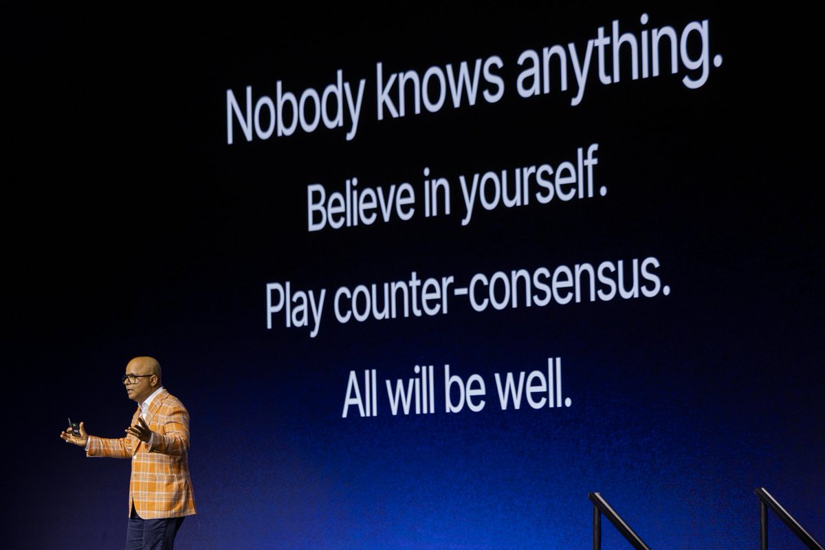 Rubrik SKO

Breakthrough technologies such as AI aren't linear; they are super-linear phenomena. You don’t take advantage of them by following the crowd. You have to take a bet before they become mainstream.

Here is the framework for business success I shared with our team at