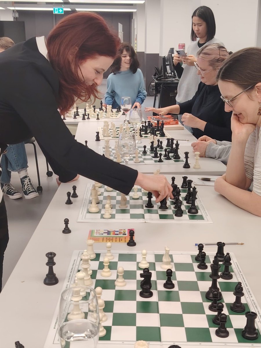 Jennifer Shahade tweet media