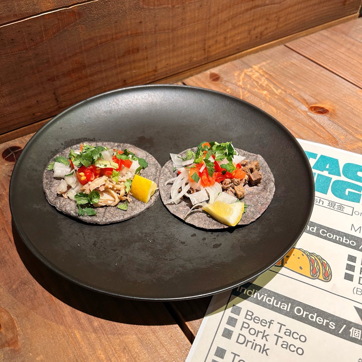 「これオーバークックでやった！」となりながら働いてた　大学生ぶりの飲食バイトおもしろいね〜