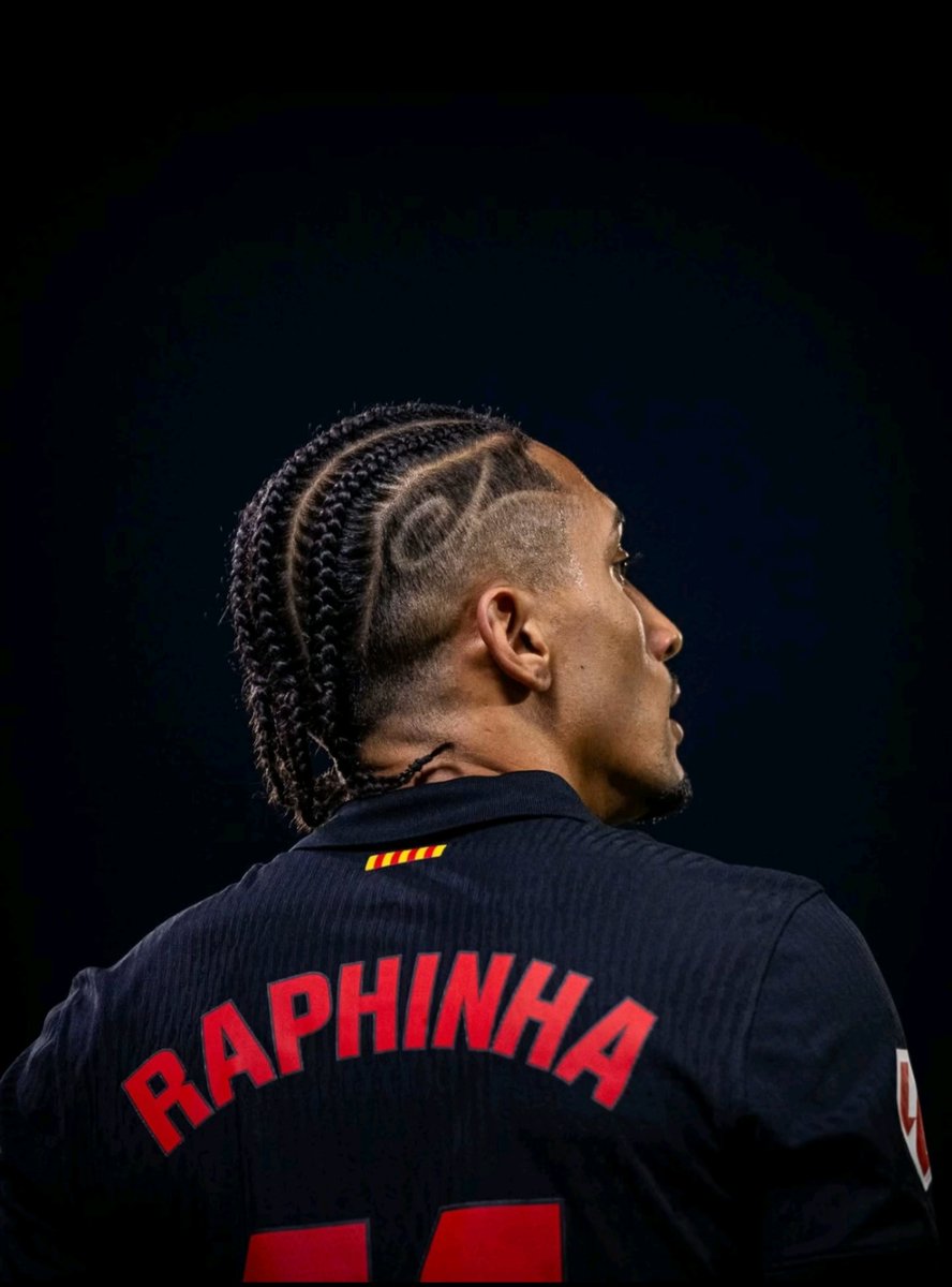 It marvels me seeing Chelsea &amp; Real Madrid fans sudden interest on who's Barca best btwn Raphina and Yamal.

What's going On?