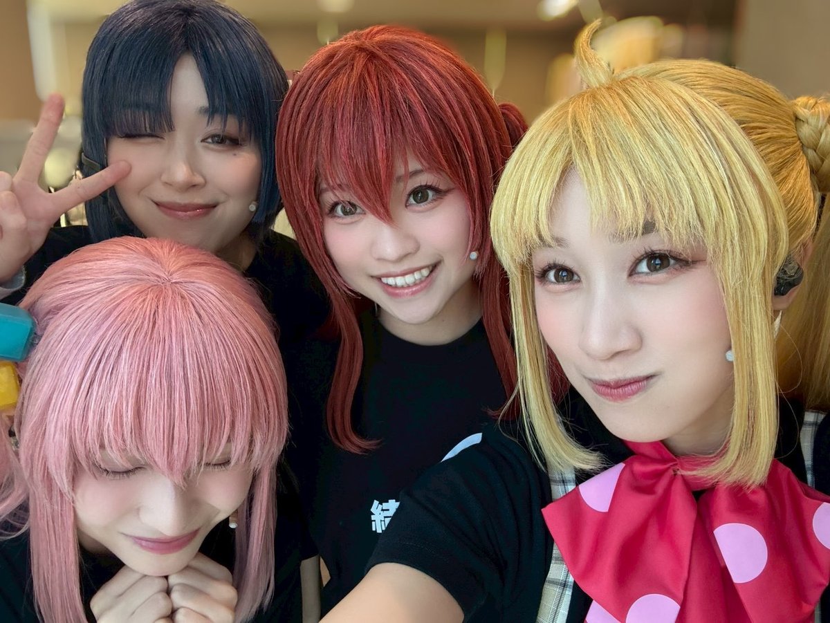 #舞台ぼっち
LIVE公演初日ありがとうございました！

最高に楽しかったな〜💙