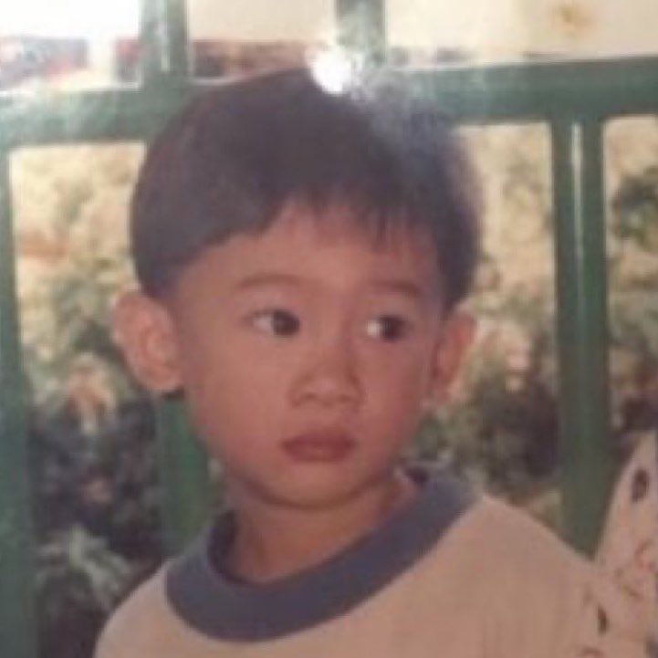 นับถือคนแคสเลยยย แคสต้นธารตอนเด็กได้เหมือนบุ๊คตอนเล็กๆมาก น่ารักจิ้มลิ้มตะมุเว่อออ ♡‧⁺◟( ᵒ̴̶̷̥́ ·̫ ᵒ̴̶̷̣̥̀ )

 FORCEBOOK MOS FINAL EP 
#MelodyOfSecretsFinalEP