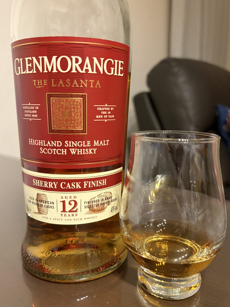 今宵3杯目のウイスキー🥃 旧ラベル グレンモーレンジ ラサンタ 12年