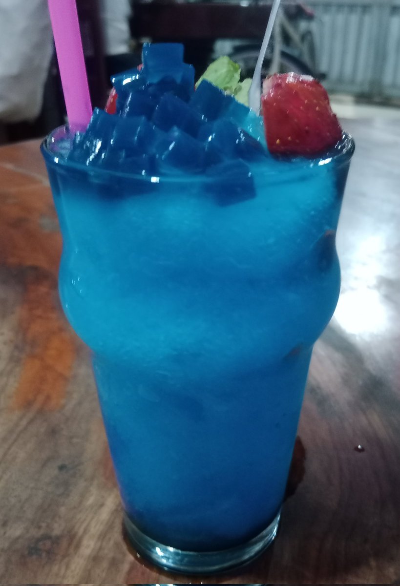 ผู้พันสู้ตัวจริง tweet media