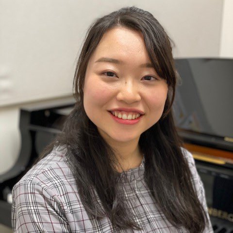 shima_nikotama's tweet image. 【今週の推し先生✨】

ピアノ科🎹🎶
講師：鶴見蒼生恵 先生　
レッスン日：金曜日

-推しポイント💡-
お子さんの様子をしっかり伝えてくださるので、とっても安心です🫶☺️
優しくて、大人の方もゆったり通えます♡

#ピアノ #lesson  #習い事 #音楽教室 #今週の推し先生
shimamura.co.jp/lesson/search/…