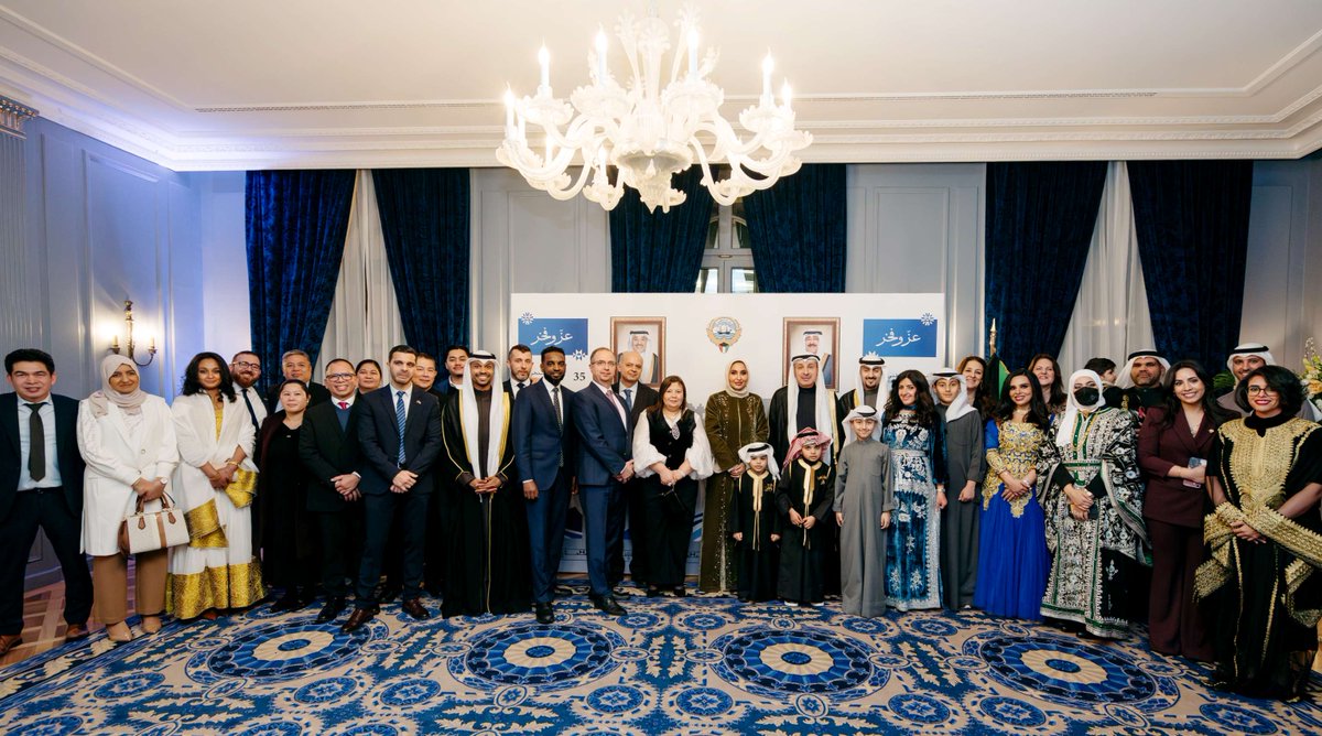 kuna_ar's tweet photo. سفارات دولة الكويت لدى تونس وفيتنام وبلغاريا وبعثتها الدائمة لدى الأمم المتحدة والمنظمات الدولية الأخرى في جنيف تحتفل بالذكرى الـ65 للعيد الوطني والذكرى الـ35 ليوم التحرير 

- بحضور لفيف من كبار المسؤولين ورؤساء أعضاء البعثات الدبلوماسية المعتمدة

https://t.co/yLc79tRPoG

#كونا #الكويت