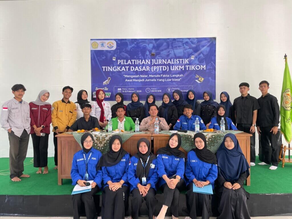#banten #pandeglang #stkipsyekhmansyurNew Post: Cetak Jurnalis Muda, UKM TIKOM STKIP Syekh Mansyur Gelar Pelatihan Jurnalistik Dasar #banten #serang #tangerang #cilegon #pandeglang #lebak #tangsel 
 banteninside.co.id/banten/cetak-j… #banten #pandeglang #stkipsyekhmansyur