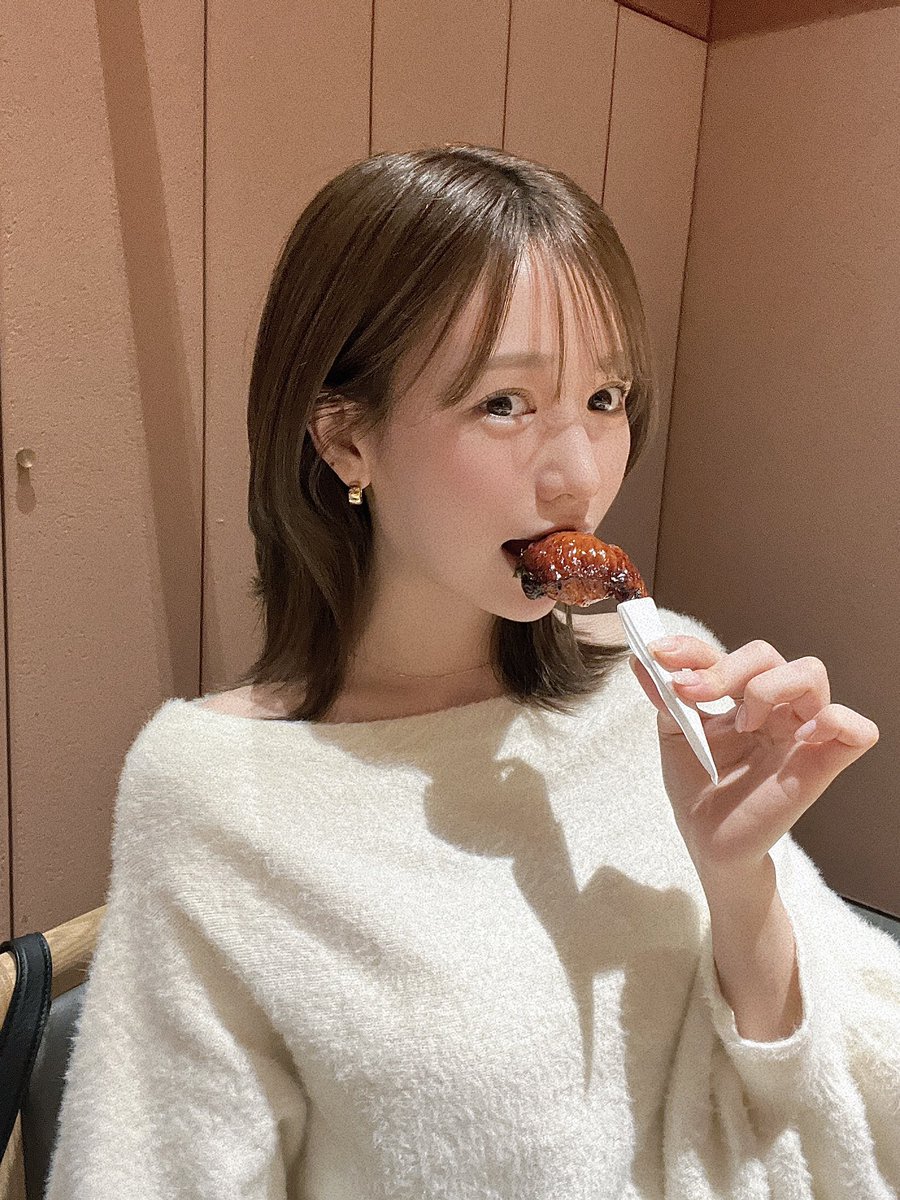 運上弘菜 tweet media