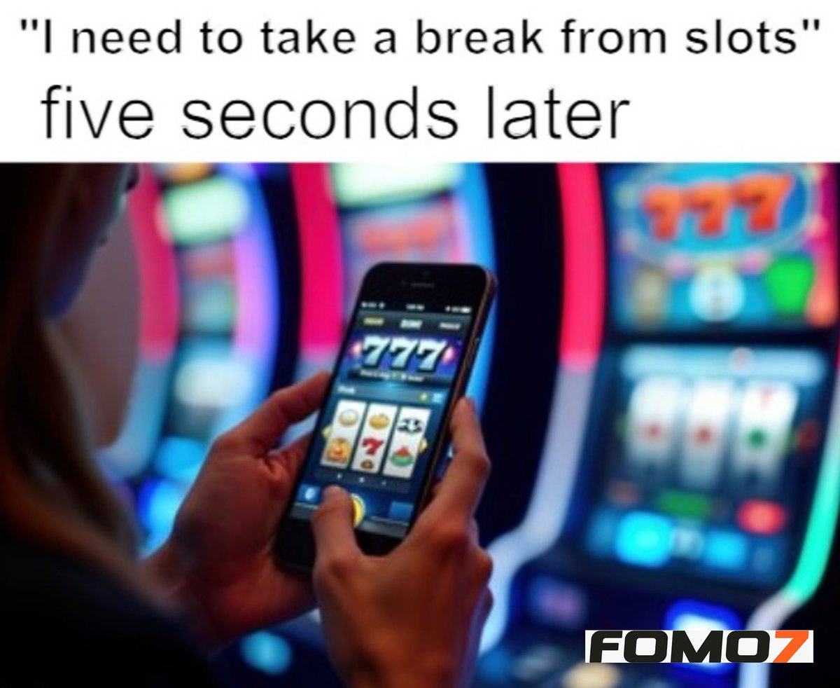 ASocial698566's tweet photo. If you’re going to be on your phone anyway, why sit at the machine?

#Fomo7 #FOMO #Fomomagic https://t.co/Uda4H6Sdm5