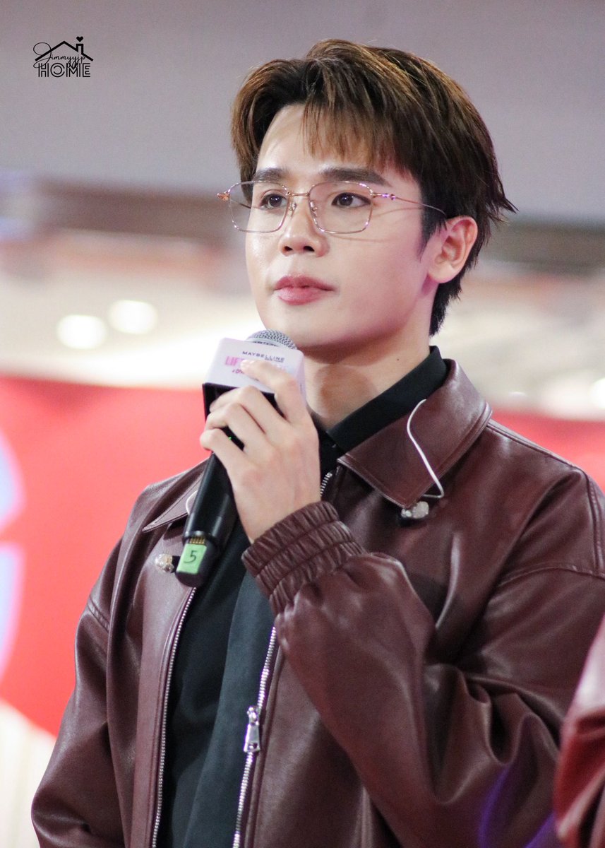 JimmyyjpHome's tweet image. หล่อแบบ unlimited

JIMMYSEA X LIFTERGLAZE

#jimmyyjp 
#MaybellinexJimmySea