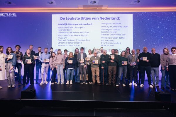 Eerste editie Dagrecreatie Live groot succes: ruim 350 professionals aanwezig en DierenPark Amersfoort wint verkiezing Leukste Uitje van Nederland 2026 #dagrecreatielive