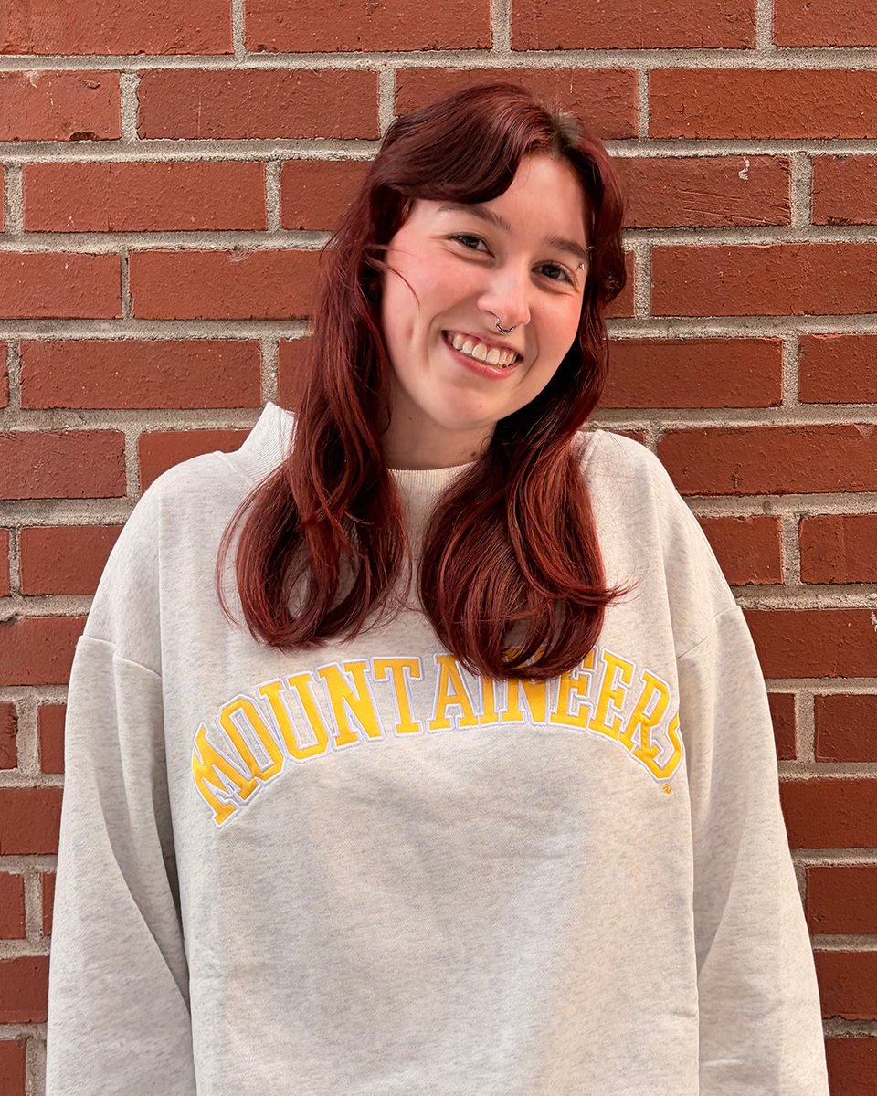 AlumniHallAppSt's tweet photo. Get cozy in our new App State mock neck! 💖 https://t.co/gKSO9mC99j