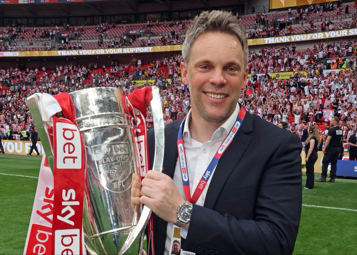 andysixsmithtv's tweet photo. 🔴⚪️ Sunderland announce the departure of sporting director Kristjaan Speakman with immediate effect.
👏 What an incredible job he did at #SAFC in his five years at the club.
😬 Joined Sunderland when the club was in League One and struggling for identity and structure.
✅ 5 years later, leaves Sunderland in the Premier League as one of the most impressive promoted clubs in many a year.
🤝 What a job he’s done - what a legacy he leaves behind at #SAFC