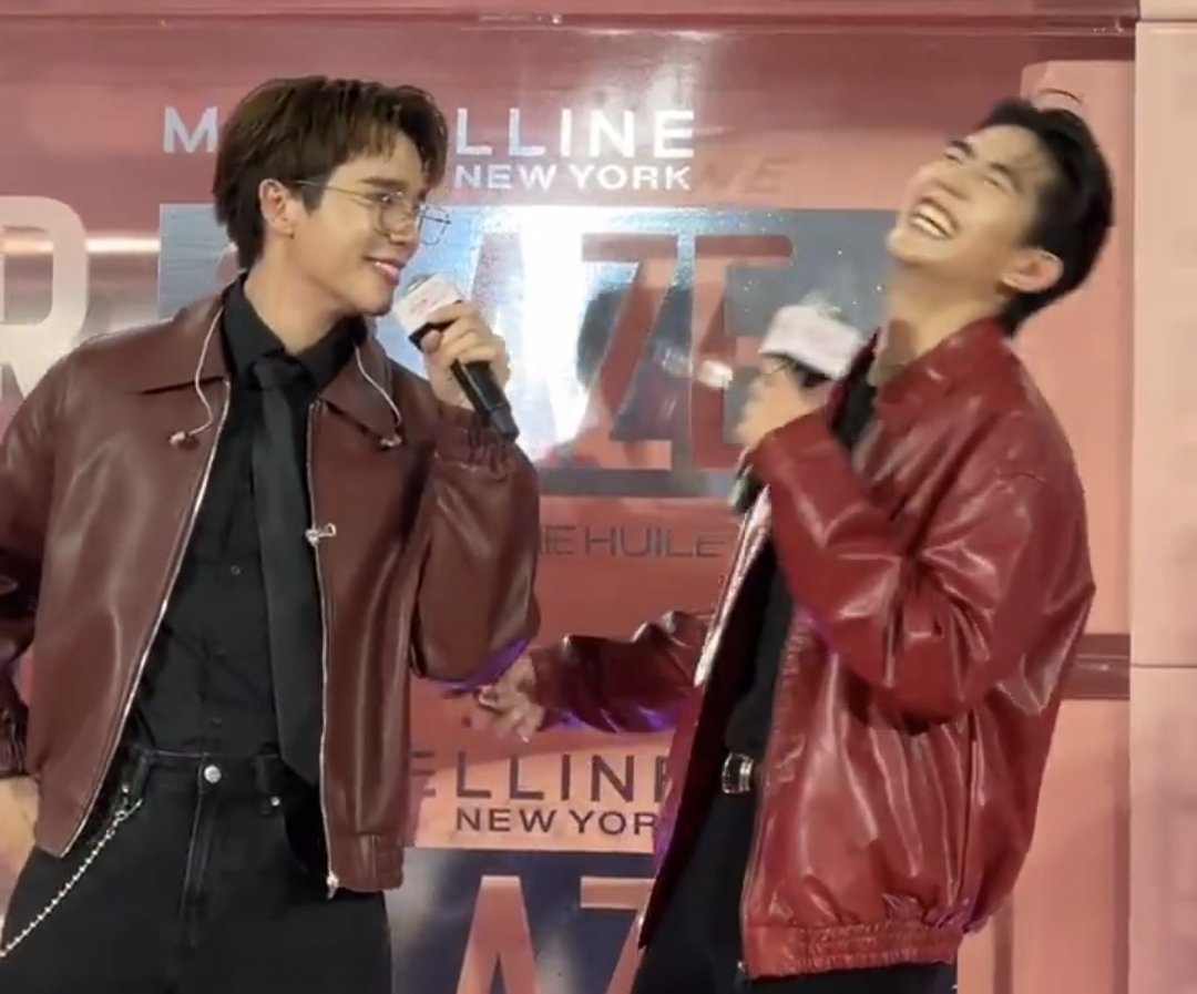 starsyjs's tweet image. just know that everytime you see SEA TAWINAN like this the reason is definitely JIMMYY JITARAPHOL 😭

JIMMYSEA X LIFTERGLAZE
#MaybellinexJimmySea