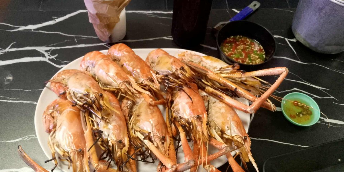 คนอยากเลว tweet media