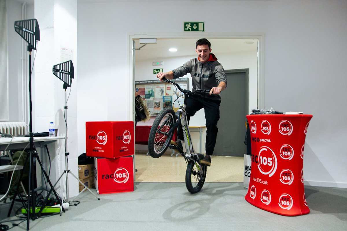 Facultat d'Empresa i Comunicació de la UVic tweet media