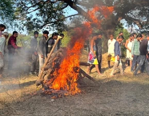 !!बड़ी खबर!!
ओबीसी महासभा जिलाध्यक्ष गिरफ्तार कर लिया है। साथियों बहुत बड़ी चूक की गई है प्रशासन द्वारा।
अति हो गई ओबीसी महासभा अंदोलन के लिए बिबस होगी जिसकी जवाब दारी प्रसासन की होगी
<a href="/spdamoh/">Damoh Police</a> 
<a href="/DGP_MP/">DGP MP</a> 
<a href="/DrMohanYadav51/">Dr Mohan Yadav</a> 
<a href="/jitupatwari/">Jitendra (Jitu) Patwari</a>