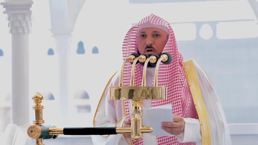 خطيب المسجد الحرام: رمضان موسم المحاسبة والتنافس في الطاعات #يوم_الجمعة 