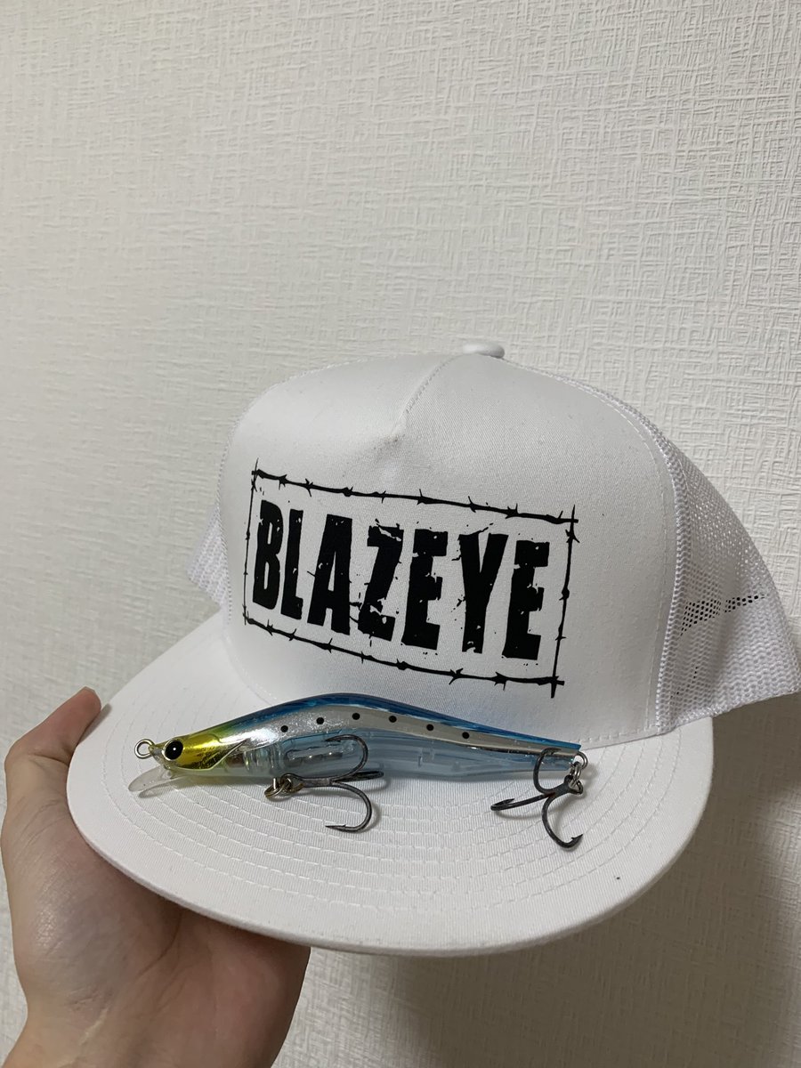 new_river_runs's tweet photo. 明日はいよいよ新潟フィッシングショーですね！当サークルもDAY1に遊びにいきます！年に一度の釣りの祭典、思う存分楽しんでいきたいと思います！

また、今回は多くの方と交流して、新潟で活動する大学生アングラーとしての知名度も上げていきたいと思います！

↓見かけた際は是非お声掛けください！ https://t.co/66j6hiJnmR