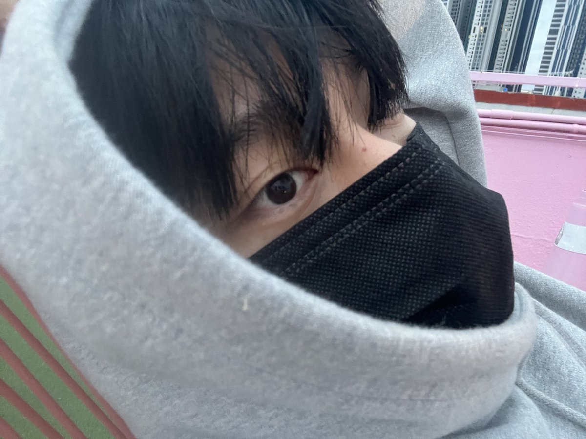 1ng__ng's tweet photo. 님들은 감기 꼭 조심하시고 건강하세요 https://t.co/l3tG5DHbA9