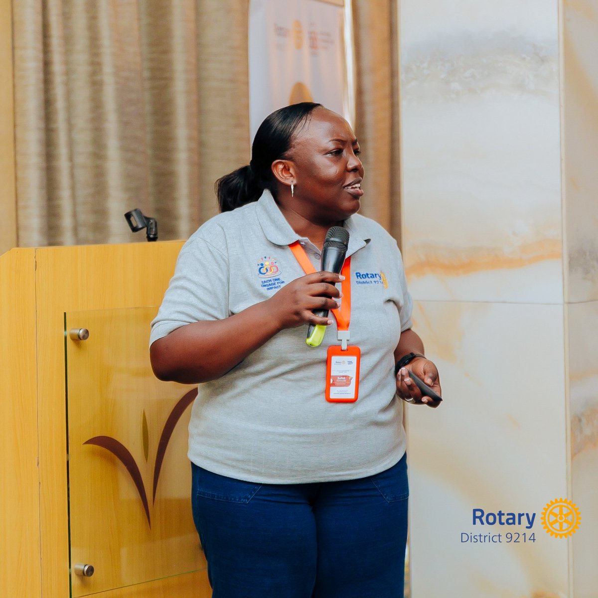 RotaryDistrict9214 tweet media
