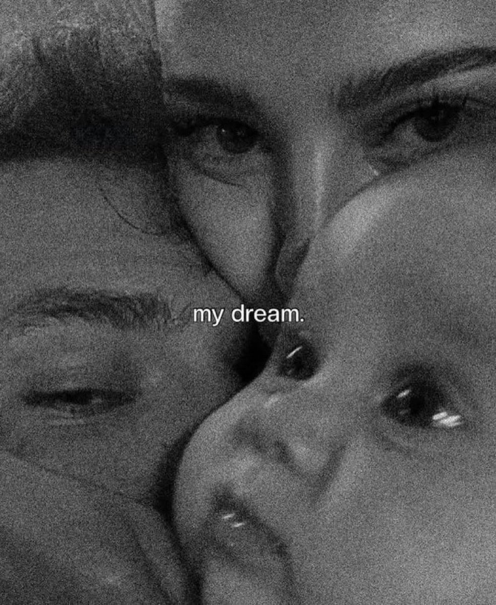 redlightfairy's tweet image. 