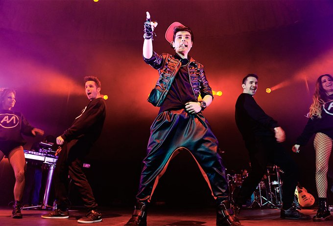 #Efemérides🎶: ¿Sabías que tal día como hoy en el año 2014... Abraham Mateo realizaba su primer concierto? Fue en el Auditori Casa de Cultura de Burjassot (Valencia).