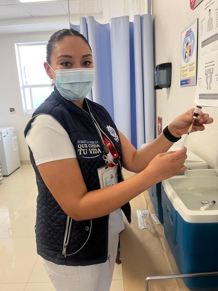 #Sarampión #ULTIMAHORA La Secretaría de Salud de Guanajuato refuerza la protección de la población con 13 Macrocentros de Vacunación y más de 450 puestos contra el sarampión. Inicia una jornada intensiva de vacunación en #Celaya, #Irapuato, #Silao y #León. facebook.com/share/p/17DB29…