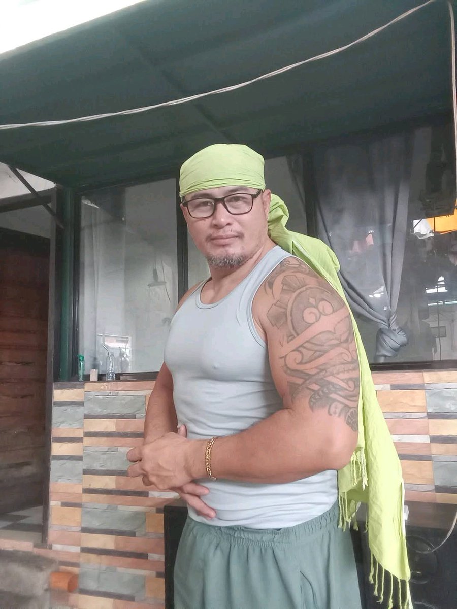 hotguyyummy's tweet photo. Pinoy Hot Daddy!🔥🔥🔥

 @filipino   #filipinohunk #asian #asianhunk #pinoy #pinoyhunk #hotguy #hotfilipino #hotpinoy #dad #daddy #hotdad #hotdaddy #hotdaddies #pinoyhotdaddi https://t.co/gkpA3nHlHq