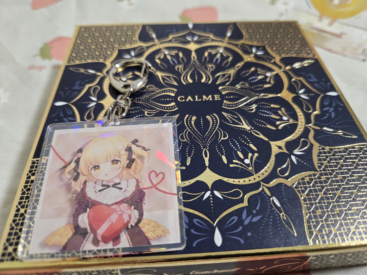 ぴよちゃんからの超高級チョコ届いた！！！ 一つずつじっくり味わって