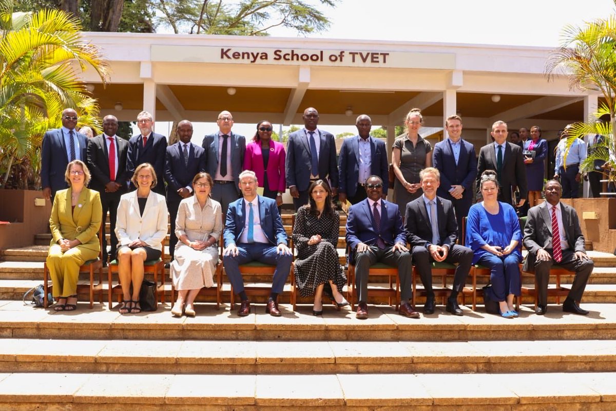 GermanyinKenya's tweet image. Reinforcing a 💪🏾 partnership for skills and opportunity with a renewed focus on digital skills 👩🏾‍💻development: 🇰🇪🇩🇪🇫🇷&amp;amp;🇪🇺 launched their support for the digitalization of #TVET. We will establish 1️⃣0️⃣ Centres of Excellence&amp;amp; equip up to 5️⃣0️⃣ TVET institutions,
#TeamEurope