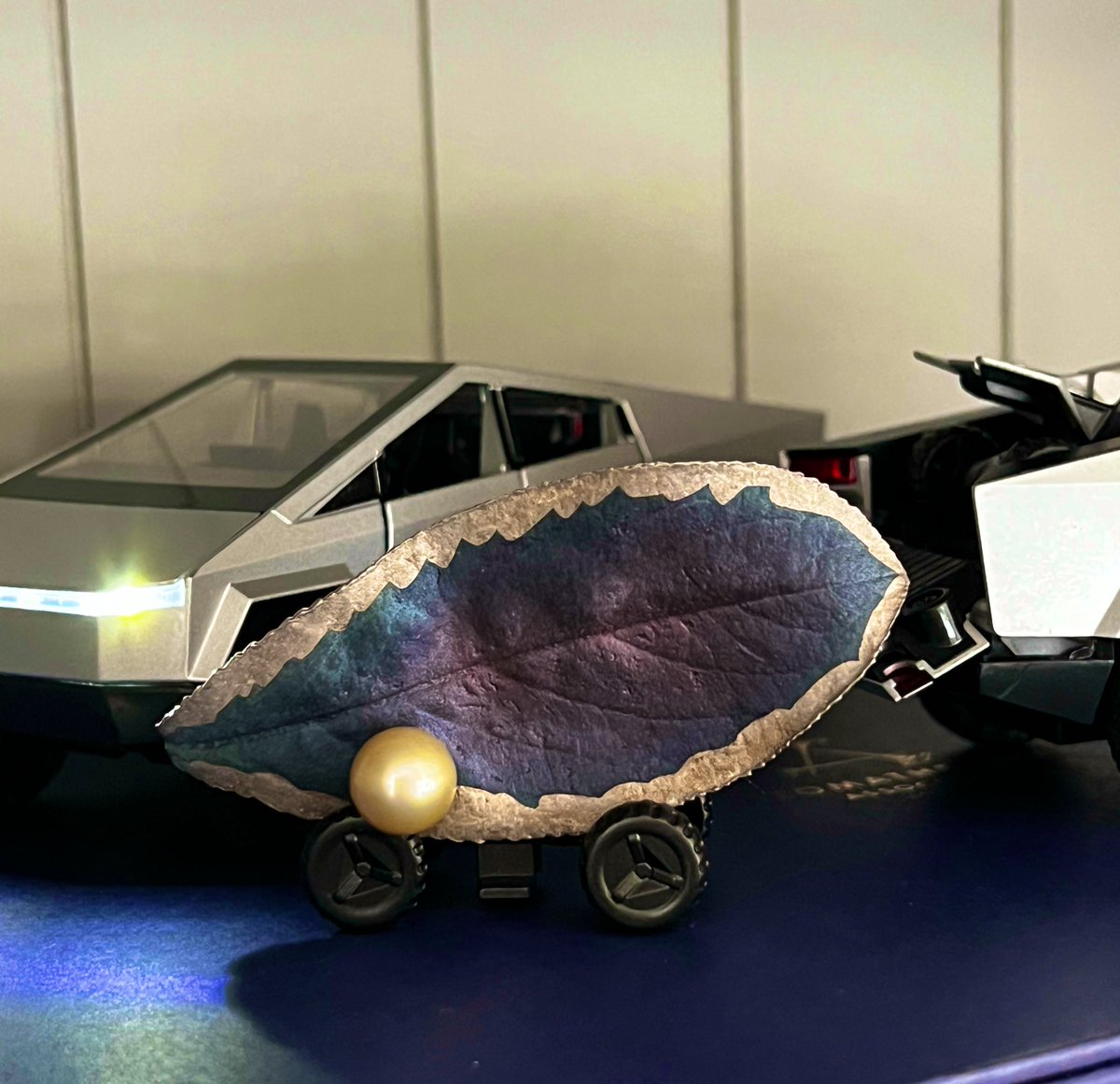 Eva Wan |LUX tweet media