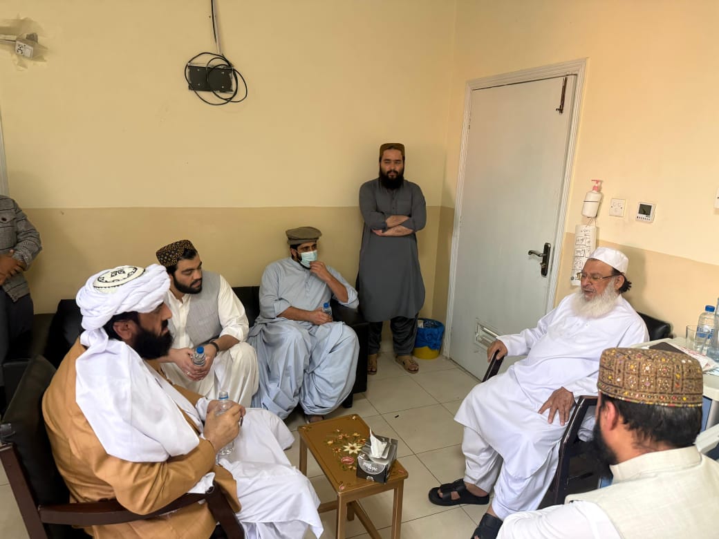 جمعیت علماء اسلام پاکستان کے مرکزی سیکرٹری جنرل رکن قومی اسمبلی مولانا عبدالغفور حیدری صاحب کی عیادت ,