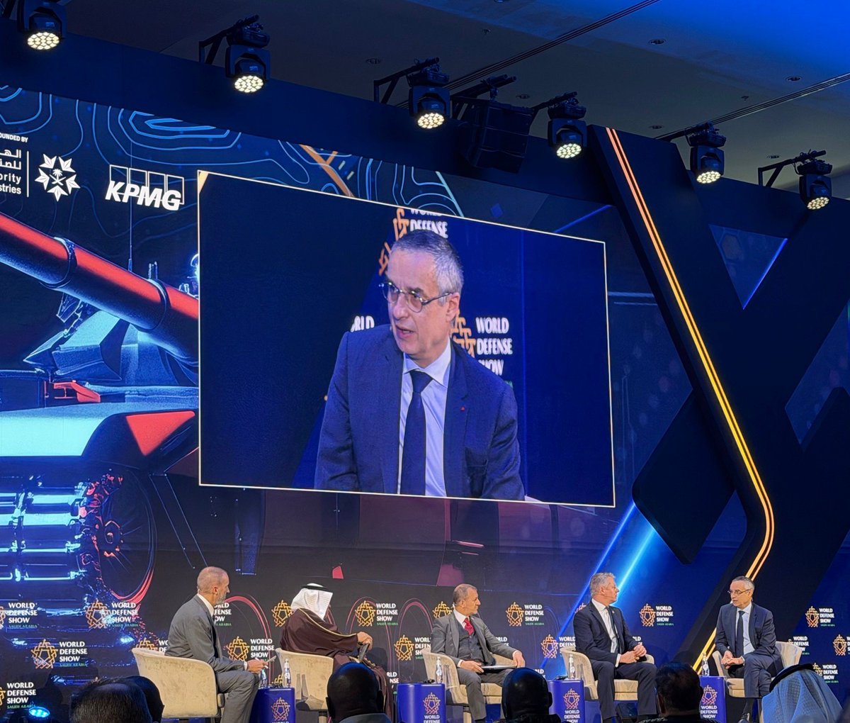 Délégué général pour l’armement tweet media