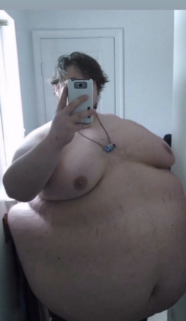 insane poses (@insaneposes) on Twitter photo 