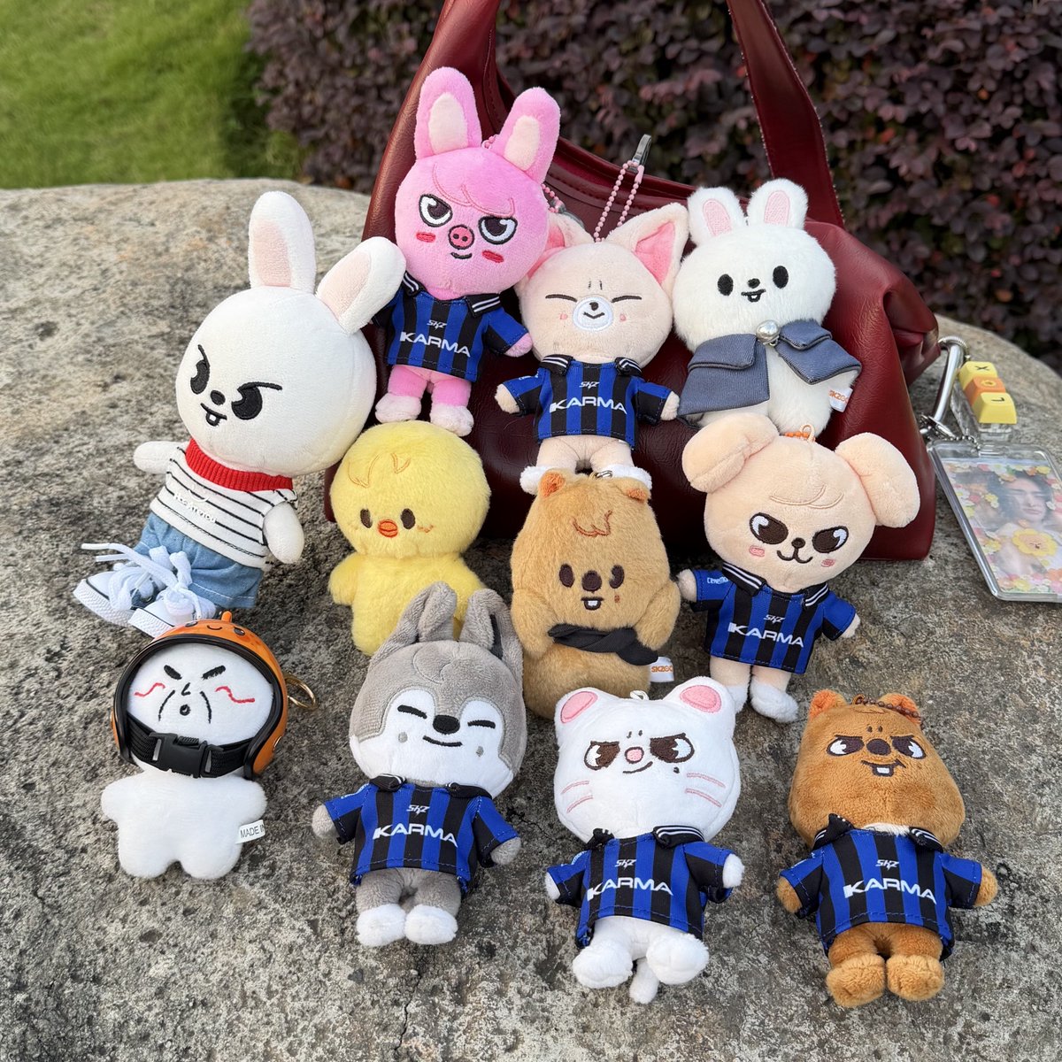 Bringing my kiddos out for skz meetup today 🤍🤍🤍