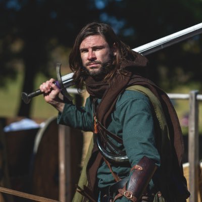 VivaLaStool's tweet image. I’m about to say absolutely so mf loud