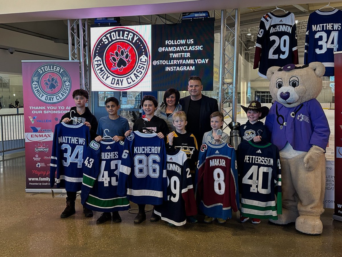 Excited to Start the 15th Annual <a href="/FamDayClassic/">Family Day Classic</a> powered by <a href="/ENMAXenergy/">ENMAX Energy</a> supporting <a href="/StolleryKids/">Stollery Kids</a> &amp; Heathy kids. Come on down to Terwillegar Arenas &amp; River Cree to celebrate family and catch some amazing hockey and support Healthy kids. <a href="/CISNCountry/">CISN Country 103.9</a> <a href="/GlobalEdmonton/">Global Edmonton</a> <a href="/ChrisScheetz/">Chris Scheetz 🇨🇦</a>