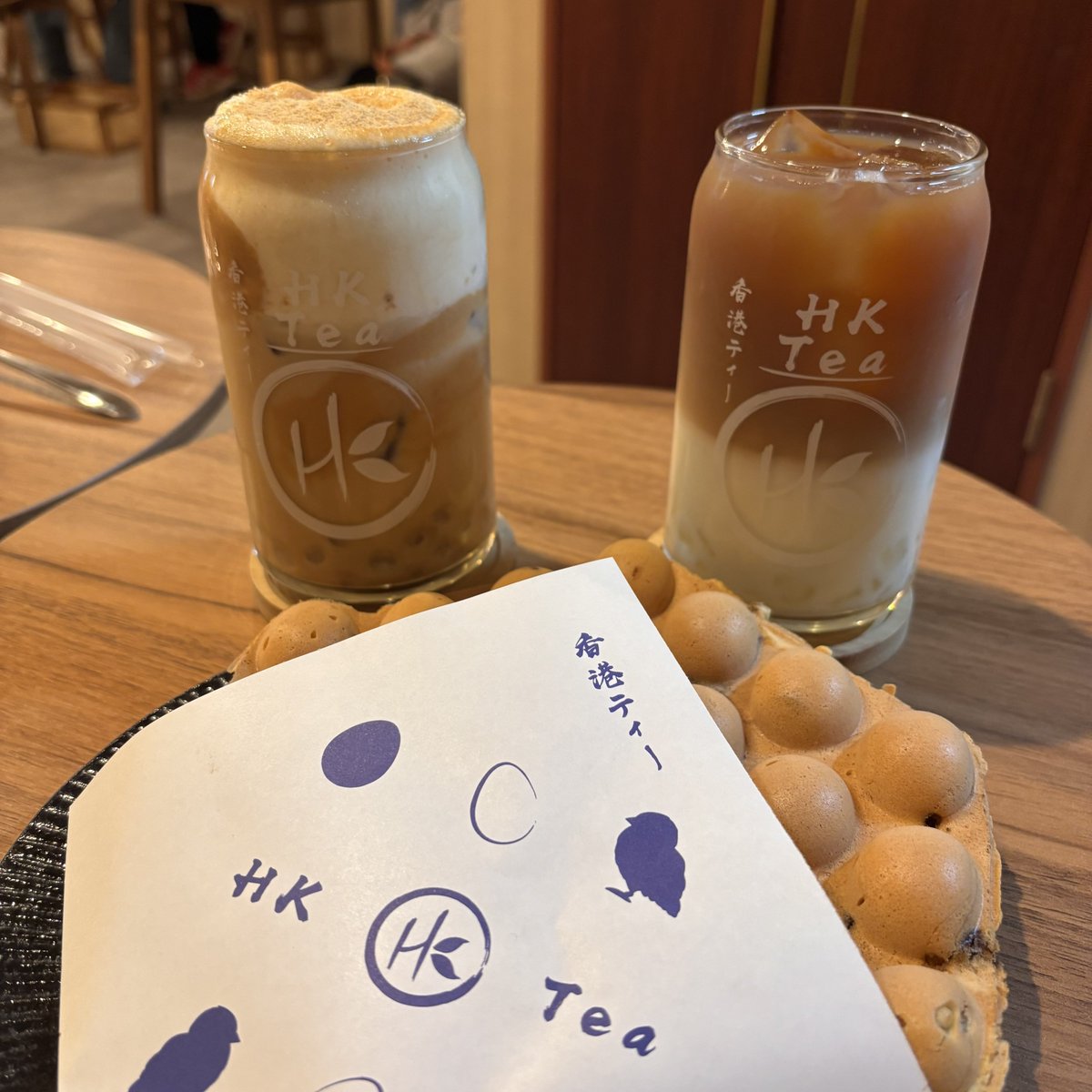 今日の私は‥

アトリエナナオさん<a href="/Atelier_Nanao/">Atelier Nanao</a> のだべものざっか展2に行ってきました😆

バナナポーチ🍌お迎えして大黒屋食堂さんでランチして🤤

はらかおりさん<a href="/105kaori/">はら・かおり</a> の個展にお邪魔して💕

お茶してきましたー🫖
大満足の素敵な1日でしたー🙌