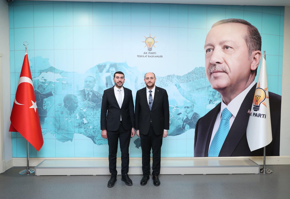 📍Ak Parti Genel Merkezi

Ak Parti Genel Başkan Yardımcımız, Teşkilat Başkanımız Sn. Ahmet Büyükgümüş’ü ziyaret ettim.

Yürüttüğümüz çalışmaları ve topluma sağladığı katkıları üzerine verimli bir sohbet gerçekleştirdik. 

Sayın başkanımıza tecrübe paylaşımı ve