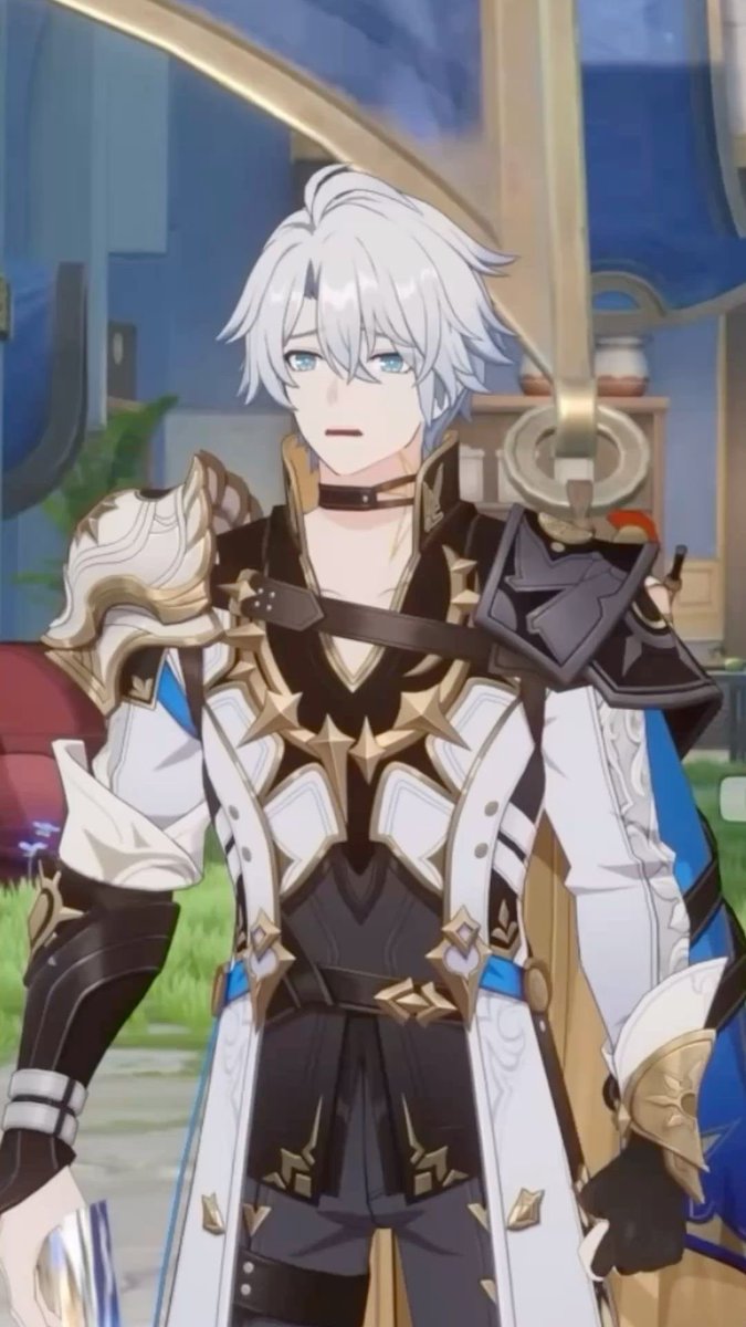 The left side of his outfit resembles anaxa’s capelet and sleeves while the right side resembles phainon’s pauldron and cape…Iohen I know what you are