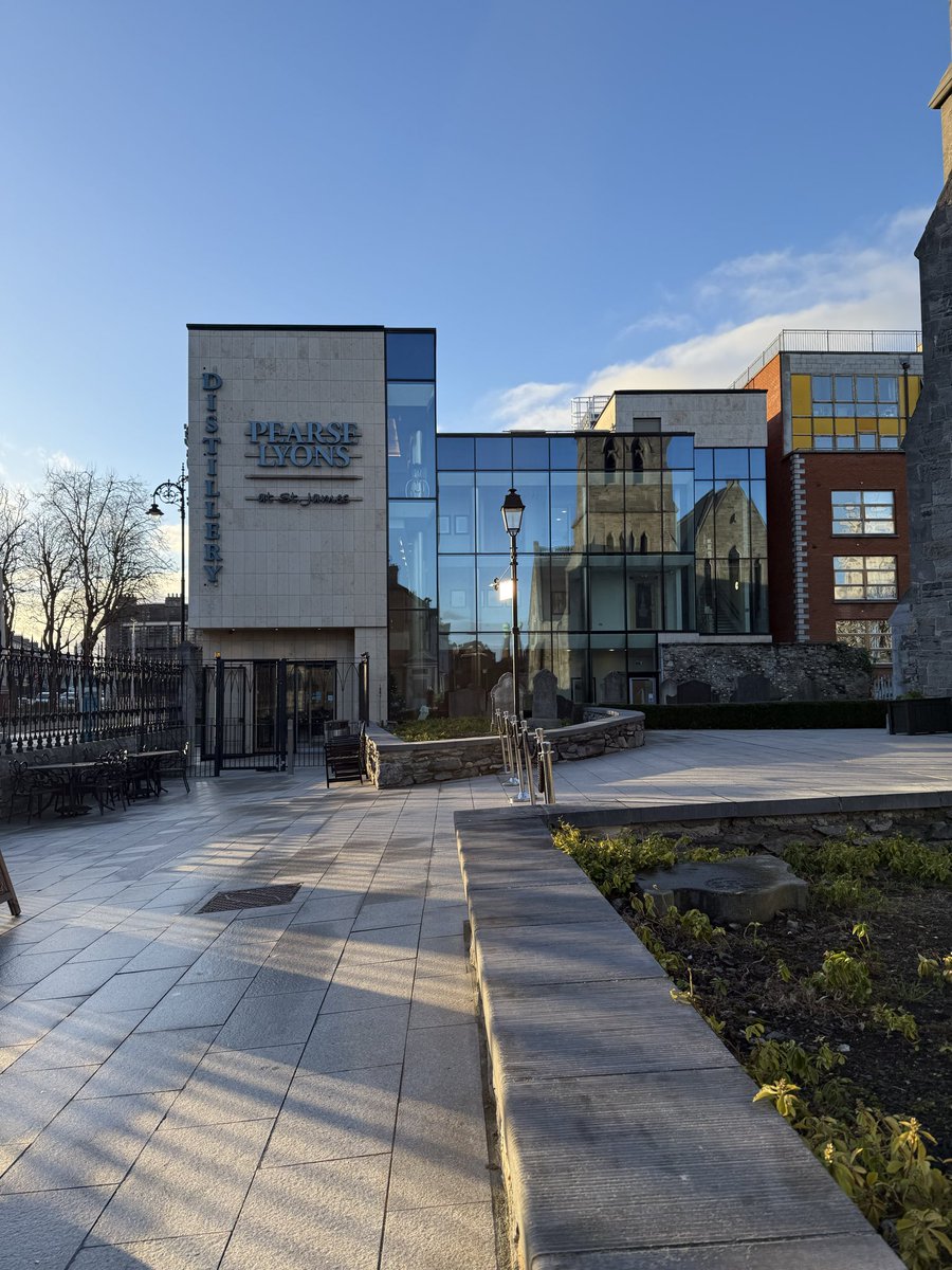 Pearse Lyons Dist. tweet media