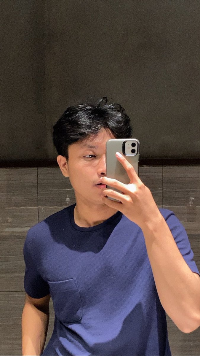 applepalll tweet media