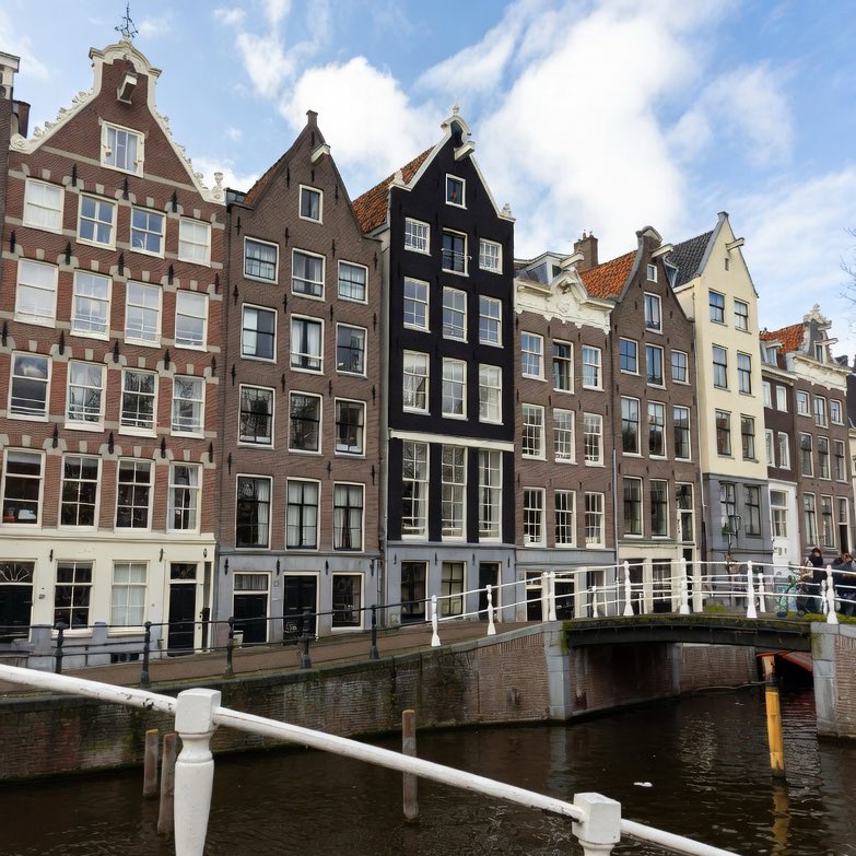 benvhodl's tweet photo. Dutch 🇳🇱 Bitcoiners: Resist the urge to stash your BTC in a company structure to dodge that new 36% Box 3 tax. It’s the trap many “experts” will push. You’ll be locked in forever. For your kids’ future? Relocate and break free. https://t.co/vWwZBISdst