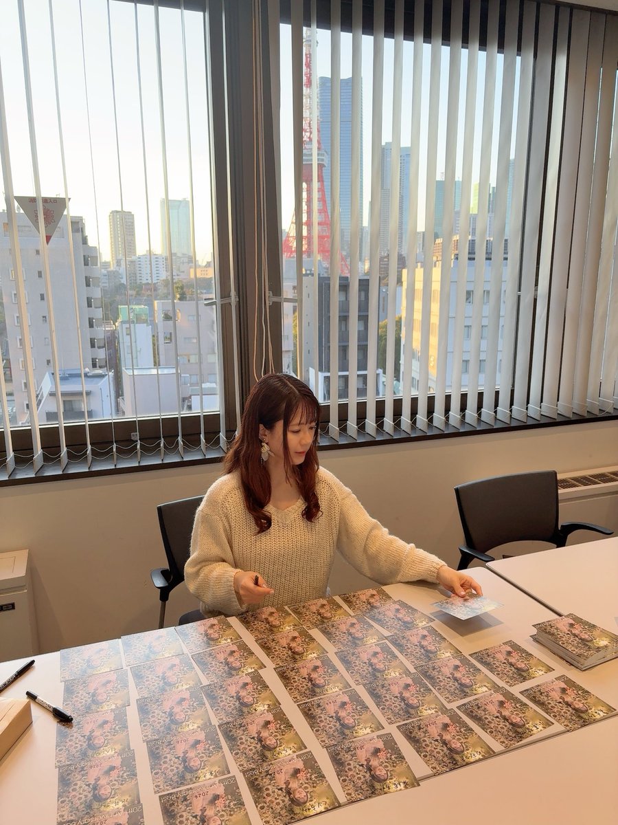 「20th Anniversary Best」発売記念ネットサイン会を見てくださったみなさん、申込してくださったみなさん、ありがとうございました。
