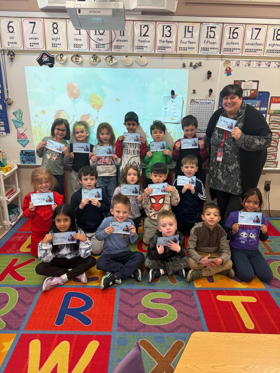 Foxford🦊 tweet media