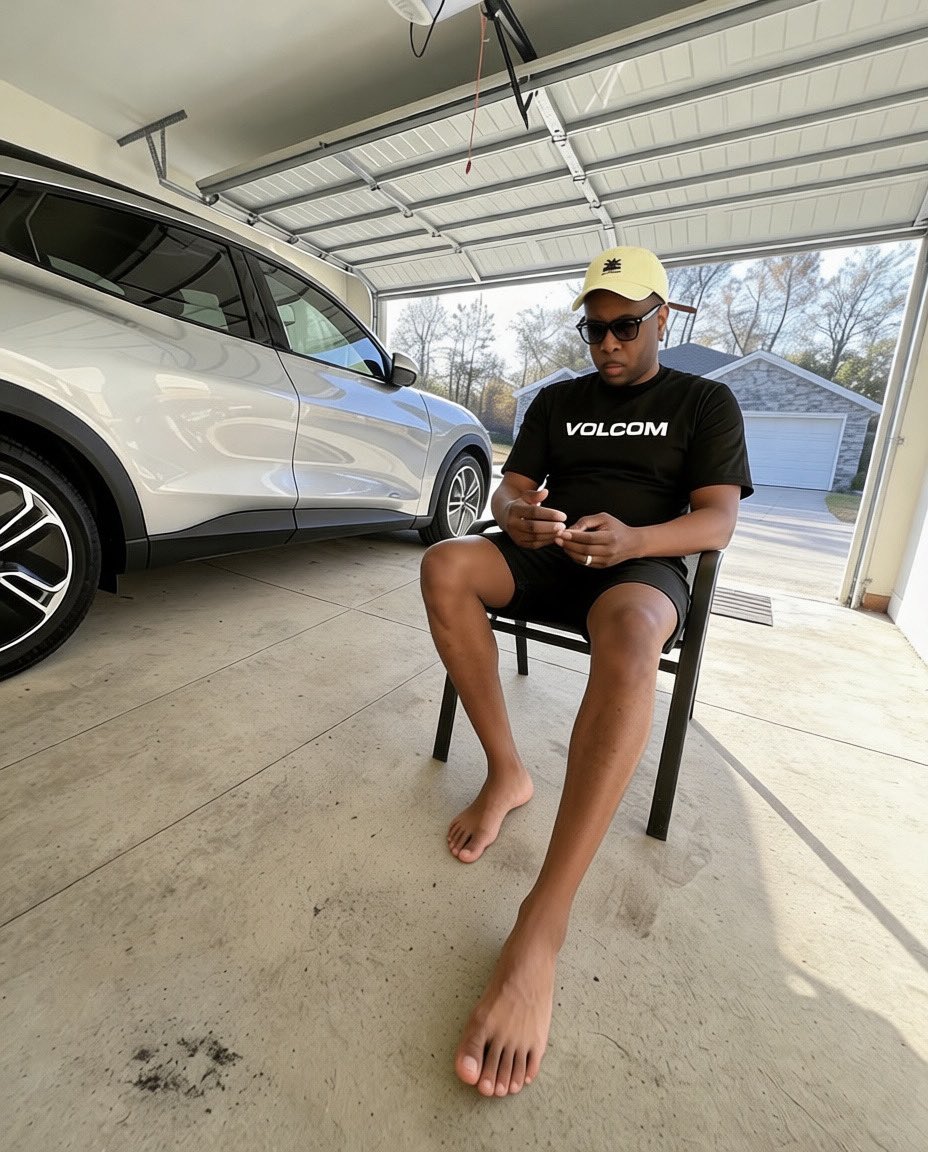 10ToesDownTy tweet media