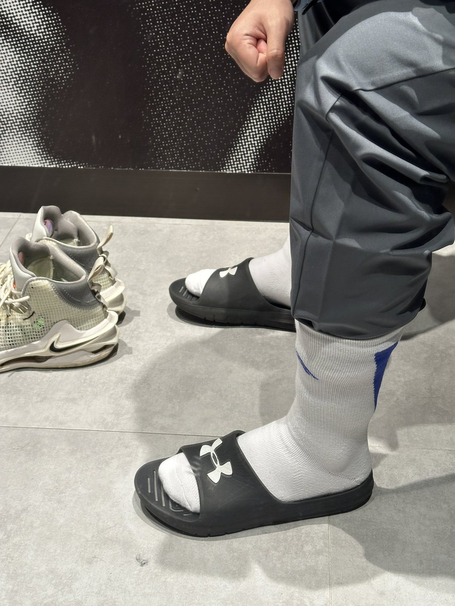 肌肉篮球主 tweet media